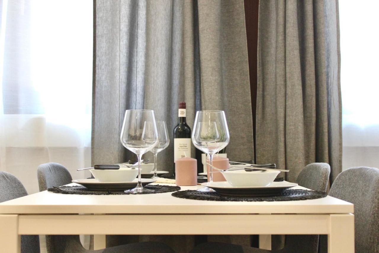 Vier Sind Hier Apartments ロットヴァイル エクステリア 写真